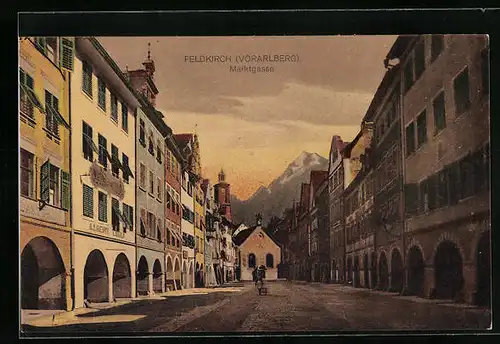 AK Feldkirch, Strasse Marktgasse mit Geschäft