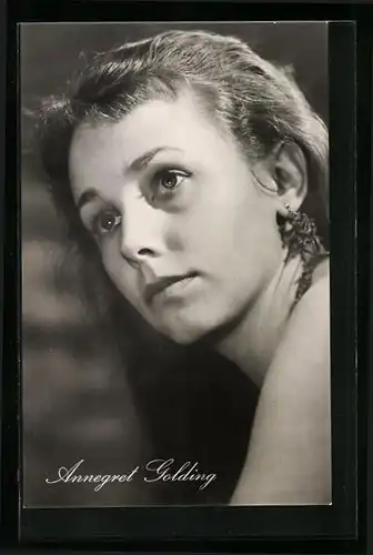 AK Schauspielerin Annegret Golding mit fragendem Blick