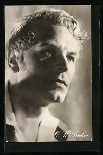 AK Schauspieler O. W. Fischer mit Stirnlocke