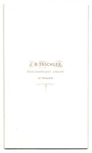 Fotografie J.B. Täschler, St. Gallen, gutbürgerlicher Herr mit Schal und Schnauzbart