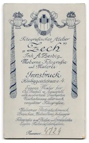 Fotografie Atelier Zech, Innsbruck, österreichisches Brautpaar im schwarzen Kleid mit Schürze und im Anzug