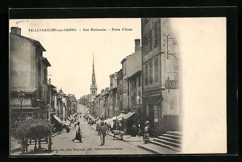 AK Villefranche-sur-Saone, Rue Nationale, Porte d`Anse