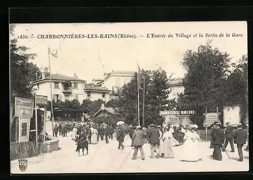 AK Charbonnières-les-Bains, L`Entrée du Village et la Sortie de la Gare