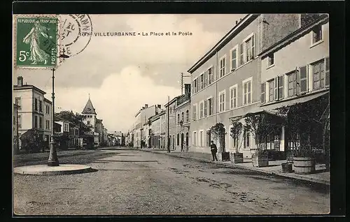 AK Villeurbanne, La Place et la Poste