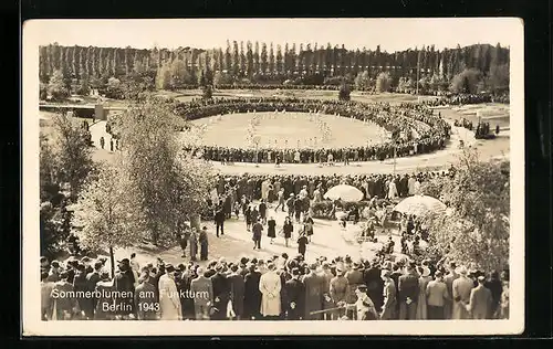 AK Berlin, Sommerblumen am Funkturm 1943