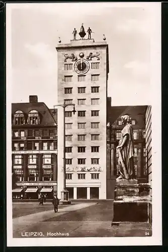 AK Leipzig, Hochhaus mit Uhr und Glocke