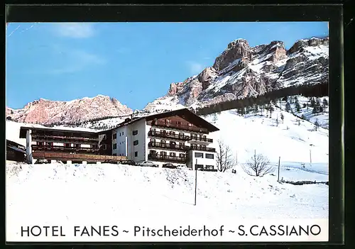 AK S. Cassiano /Val Badia, Hotel Pitscheiderhof im Schnee