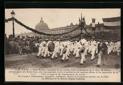 AK Lyon, Militärparade der französischen Marine