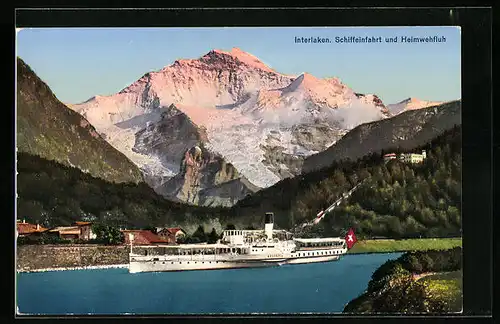 AK Interlaken, Schiffeinfahrt des Dampfers Helvetia mit Blick zum Heimwehfluh