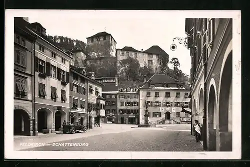 AK Feldkirch, Strassenpartie mit Blick auf Schattenburg
