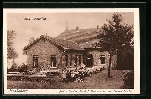 AK Porta Westfalica, Gasthaus Jacobsberg - Gebäudeansicht mit Garten