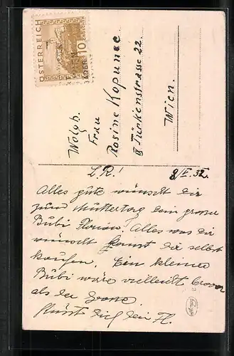 AK Sohn schenkt Mutter Blumen zum Muttertag