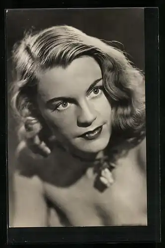 AK Schauspielerin Catja Görna mit verführerischem Blick