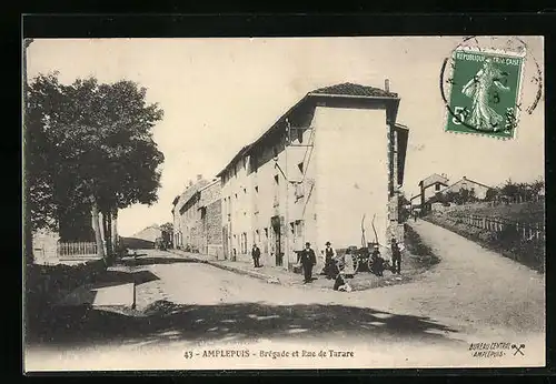 AK Amplepuis, Brégade et Rue de Tarare