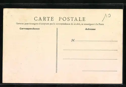 AK Les Sauvages, Entrée du Village