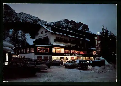 AK Pedraces, Sporthotel Teresa im Winter bei Vollmond