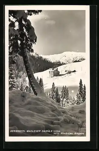 AK Damüls, Berghotel Madlener im Winter