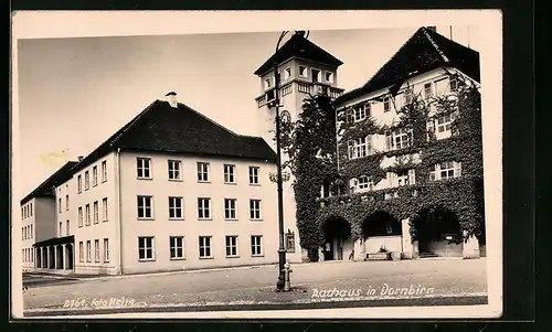 AK Dornbirn, Begrüntes Rathaus mit Vorplatz