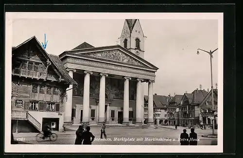 AK Dornbirn, Marktplatz mit Martinskirche und Rotes Haus