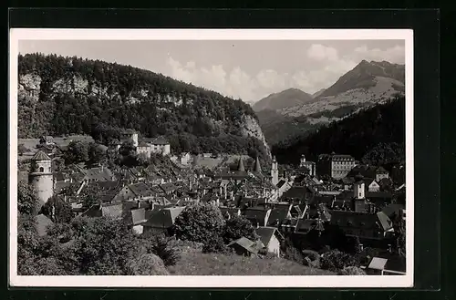 AK Feldkirch, Ortsansicht mit Schattenburg und Fernblick