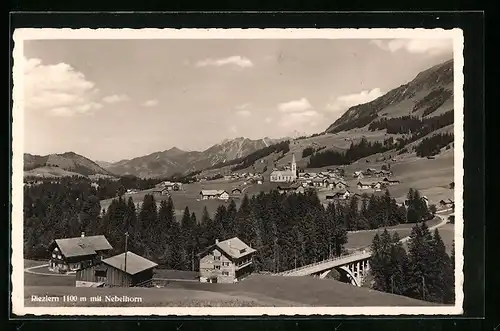 AK Riezlern, Teilansicht mit Kirche und Nebelhorn