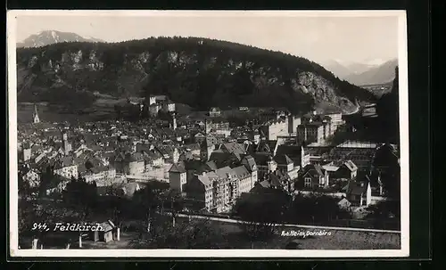 AK Feldkirch, Ortsansicht bei bedecktem Himmel