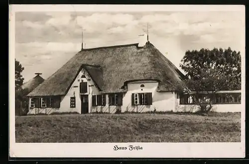 AK St. Peter, Hotel-Pension Haus Frisia mit Reetdach