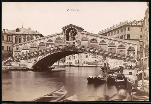 14 Fotografien unbekannter Fotograf, Ansicht Venedig - Venezia, Markusplatz, Dogenpalast, Seufzerbrücke, Arsenal u.a.