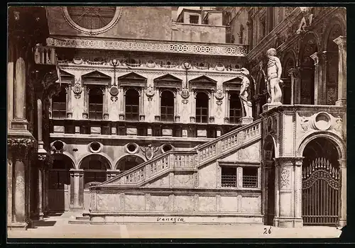 14 Fotografien unbekannter Fotograf, Ansicht Venedig - Venezia, Markusplatz, Dogenpalast, Seufzerbrücke, Arsenal u.a.