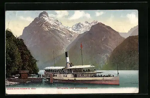 AK Dampfer Uri auf dem Vierwaldstättersee mit Tellsplatte und Urirotstock