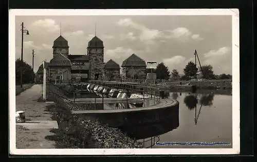 AK Minden i. W., Schiffshebewerk, An der Schachtschleuse