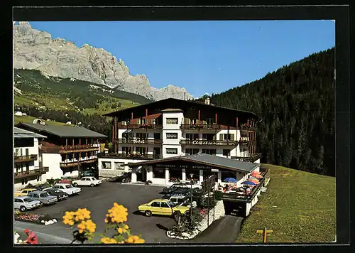 AK La Villa /Val Badia, Hotel Christiania aus der Vogelschau