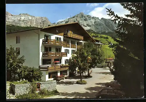 AK La Villa /Stern, Pension Des Alpes mit Bergblick