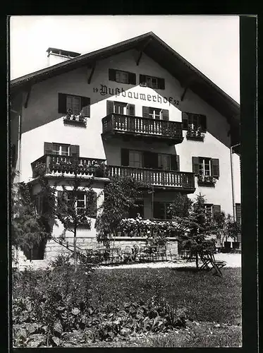 AK Schabs, Gasthof Nussbaumer mit Garten