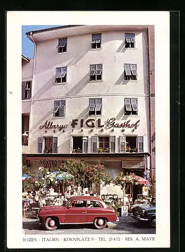 AK Bozen, Gasthof Figl am Kornplatz 9 mit Autos