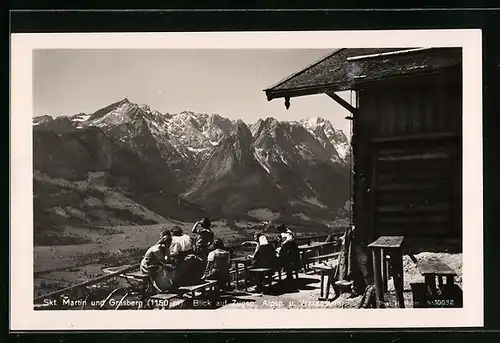 AK Garmisch, Restaurant Skt. Martin auf dem Grasberg mit Zugspitze