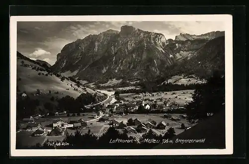 AK Mellau i. Bregenzerwald, Panoramablick auf den Kurort und Canisfluh