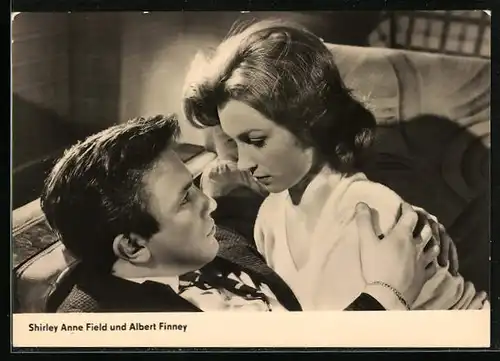 AK Schauspieler Shirley Anne Field und Albert Finney in einer Filmszene