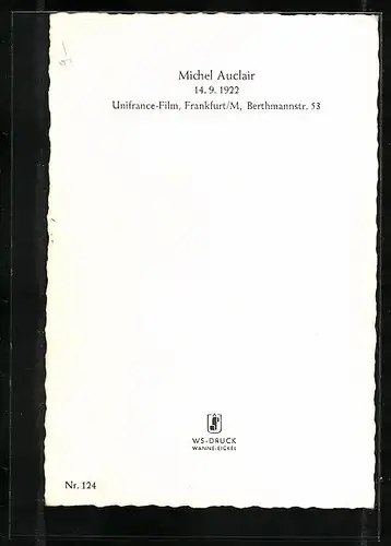 AK Schauspieler Michel Auclair in Hemd und Sakko