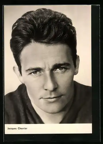 AK Schauspieler Jacques Charrier mit gerunzelter Stirn