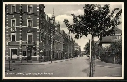 AK Riesa-Gröba, Lauchhammer Strasse mit Gasthaus Thüringer Hof