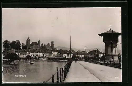 AK Rapperswil, auf der Promenade mit Blick zur Kirche