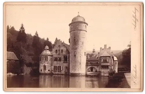 Fotografie J. Samhaber, Aschaffenburg, Ansicht Mespelbrunn, Blick auf das Schloss Mespelbrunn, Wasserschloss