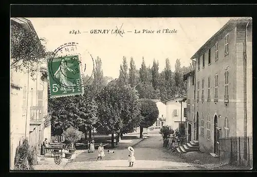 AK Genay, La Place et l`Ecole