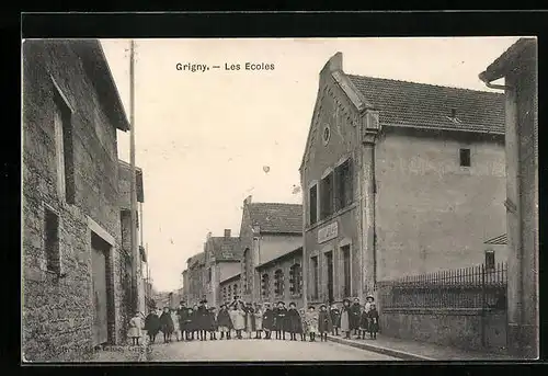 AK Grigny, Les Ecoles