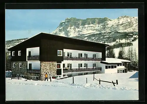 AK La Villa, Jugendhotel Ciasa Sottsass gegen Kreuzkofel