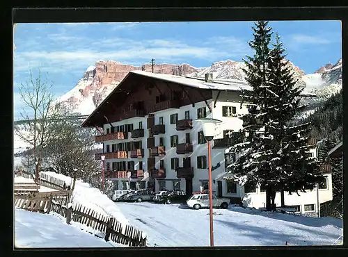 AK La Villa, Hotel Dolomiti im Schnee