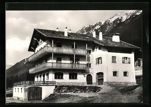 AK Pens, Gasthof Penserhof - Seitenansicht