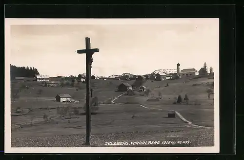 AK Sulzberg, Blick auf den Ort von einem Wegkreuz aus