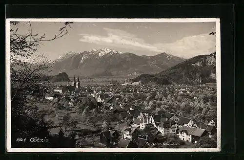AK Götzis, Totalansicht mit Blick auf Berge